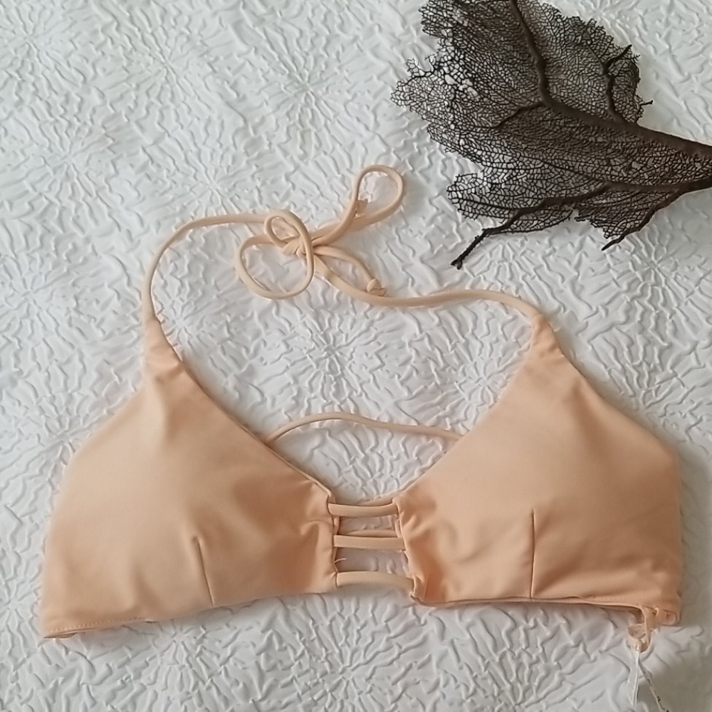 Cupshe strappy halter Bikini Top in nude